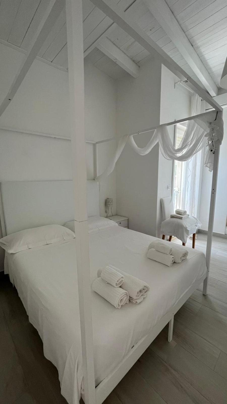 Casa Dansoda Sul Mare Torre Lapillo Buitenkant foto